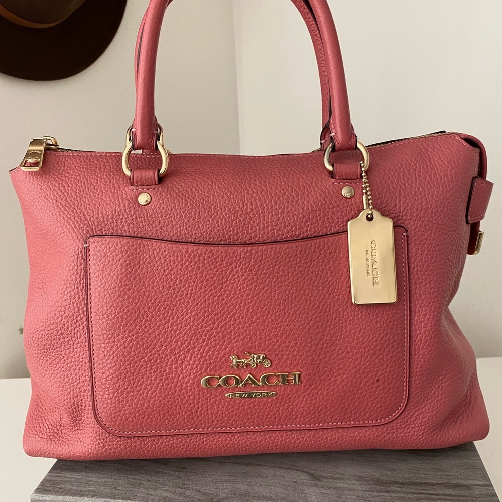 Coach beautiful leather handbag